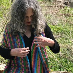 Meet your Posher, Ayne